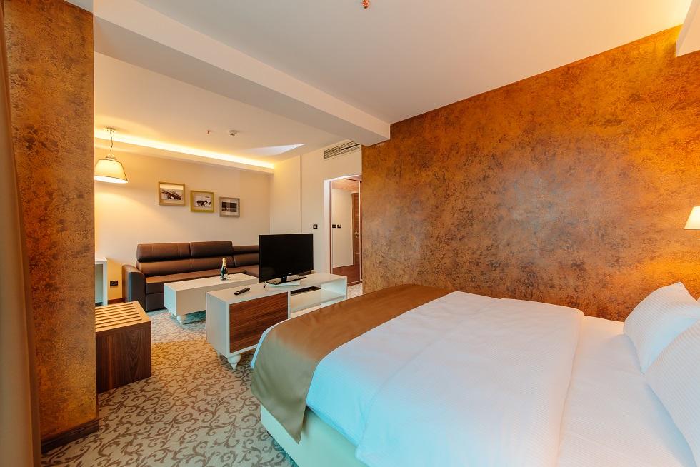 Hotel New Star Podgorica Buitenkant foto