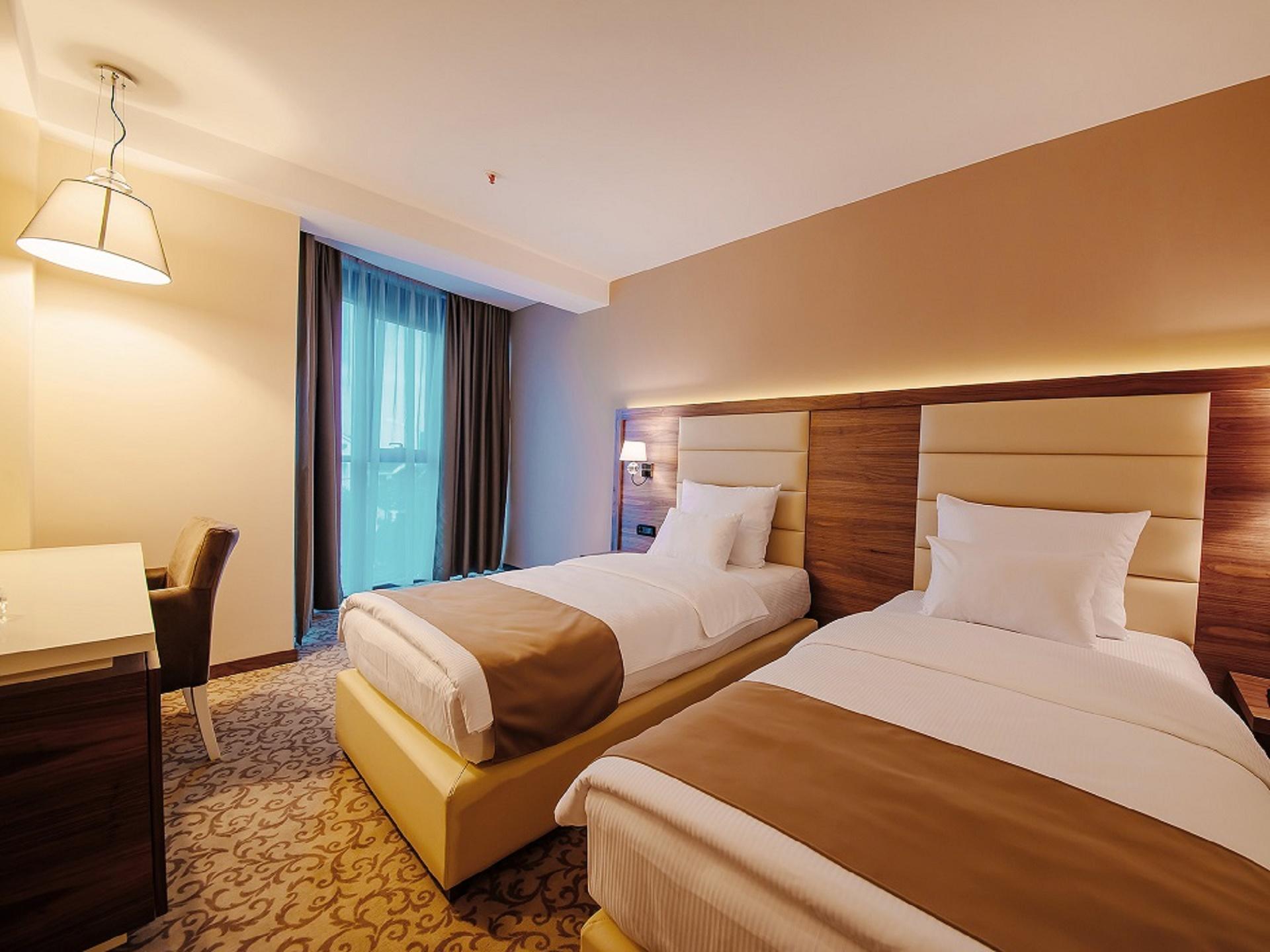 Hotel New Star Podgorica Buitenkant foto