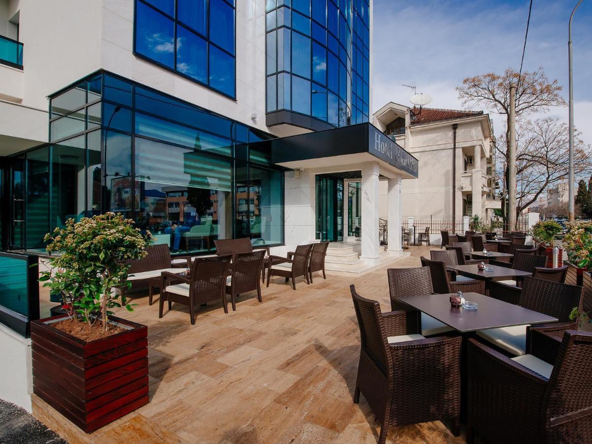 Hotel New Star Podgorica Buitenkant foto
