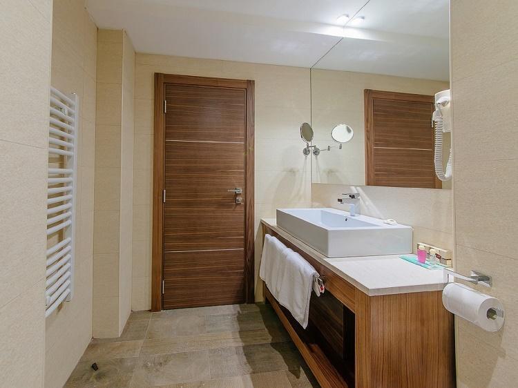 Hotel New Star Podgorica Buitenkant foto