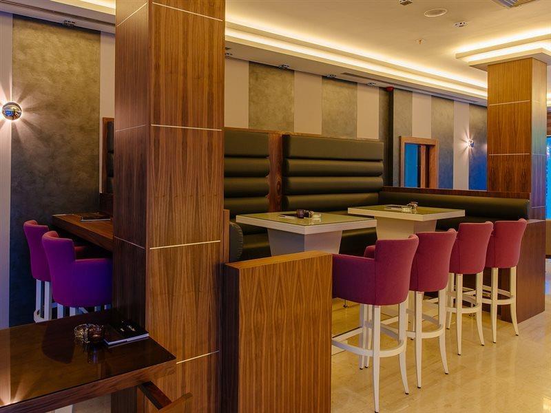 Hotel New Star Podgorica Buitenkant foto