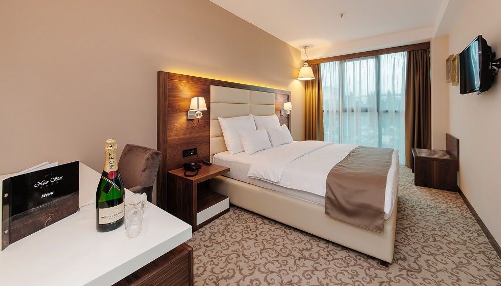 Hotel New Star Podgorica Buitenkant foto